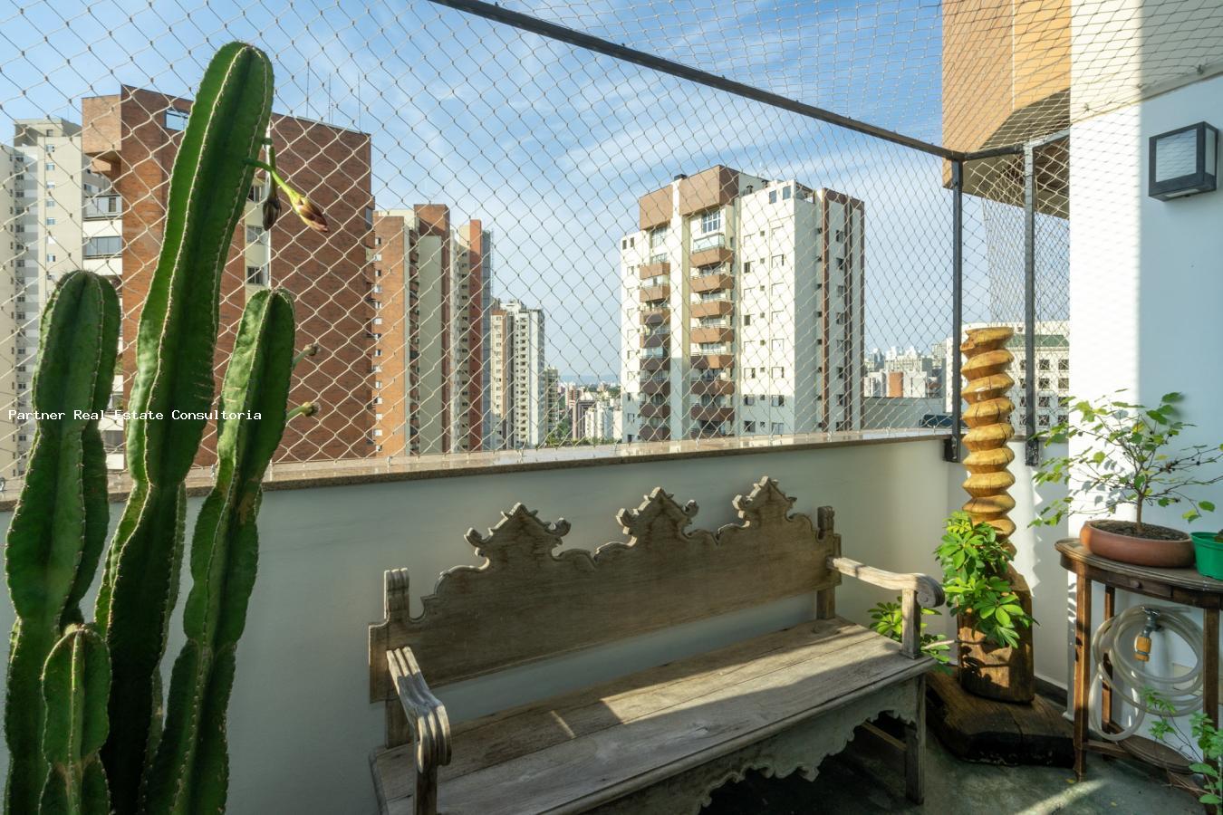 Apartamento à venda com 3 quartos, 184m² - Foto 26