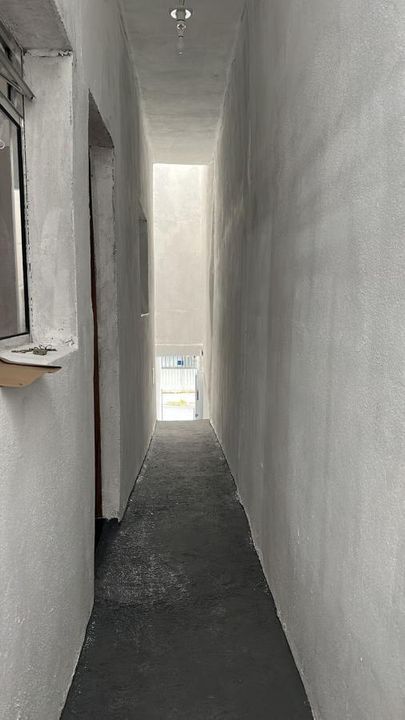 Casa à venda com 3 quartos, 190m² - Foto 2