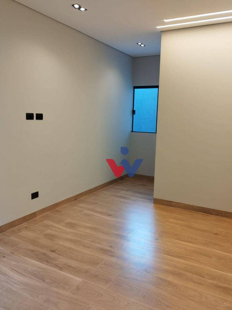 Casa à venda com 3 quartos, 121m² - Foto 11