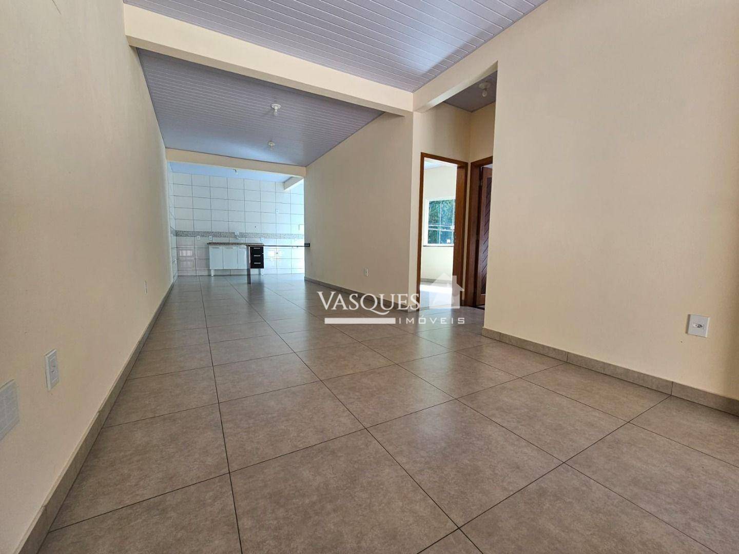 Apartamento à venda com 2 quartos, 75m² - Foto 2