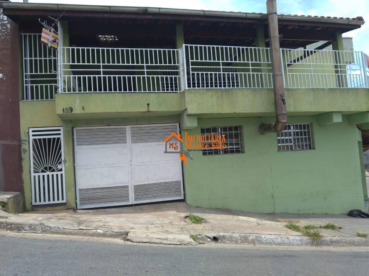 Sobrado à venda com 3 quartos, 150m² - Foto 1