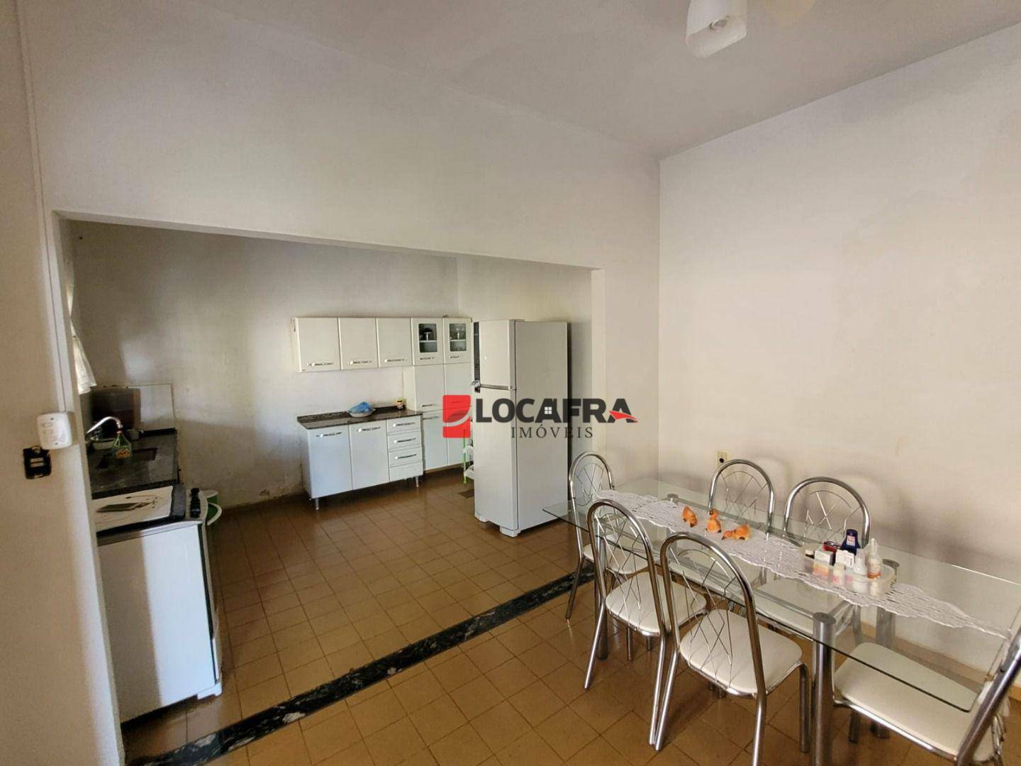 Casa à venda com 5 quartos, 159m² - Foto 15