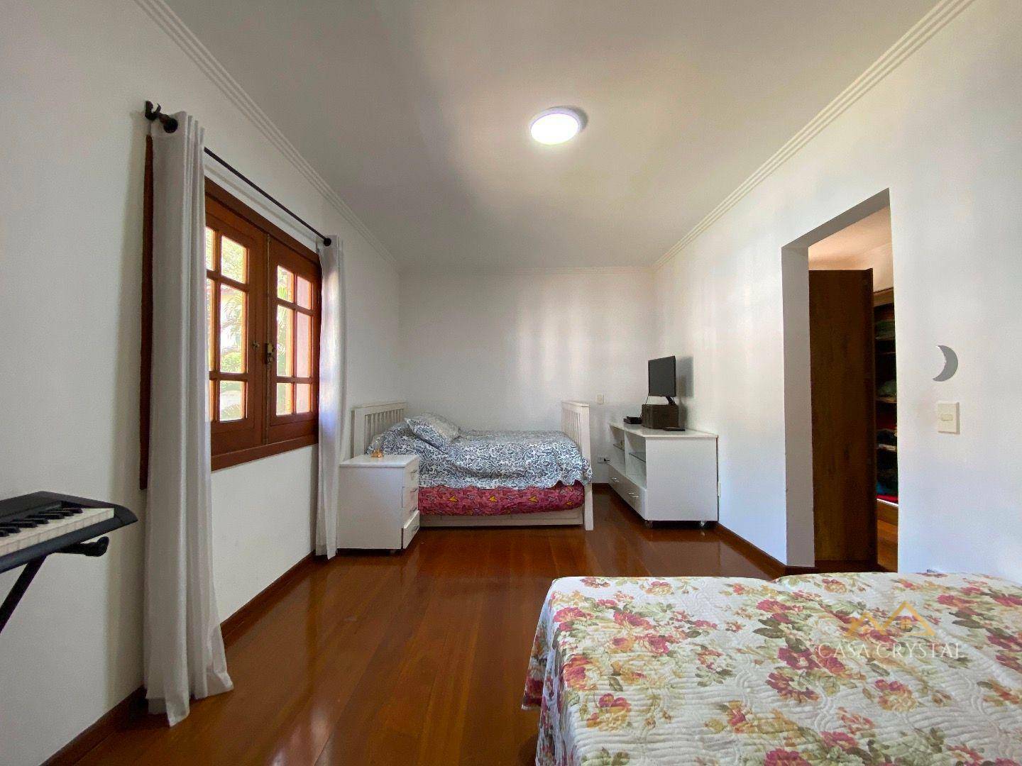 Casa de Condomínio à venda com 5 quartos, 560m² - Foto 44