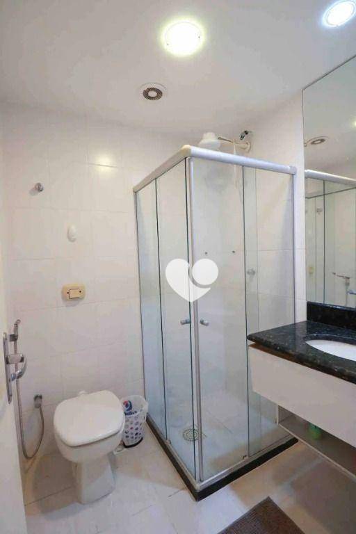 Apartamento à venda com 3 quartos, 86m² - Foto 18