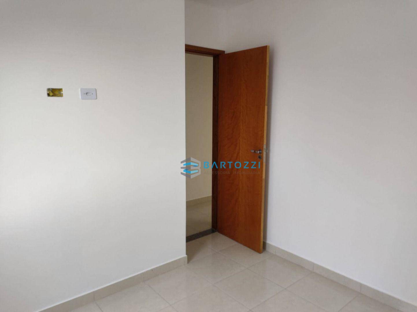 Apartamento à venda com 1 quarto, 30m² - Foto 6