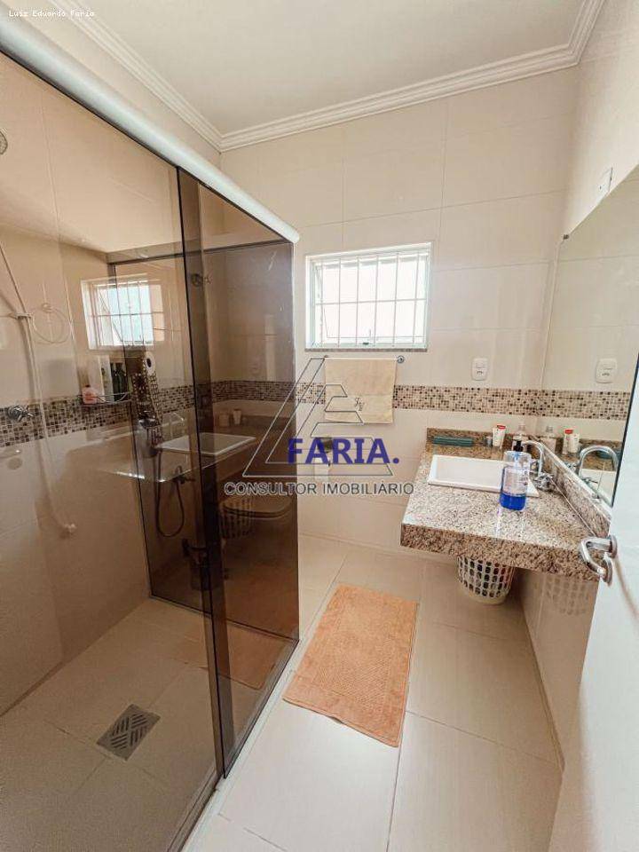 Casa à venda com 5 quartos, 280m² - Foto 6