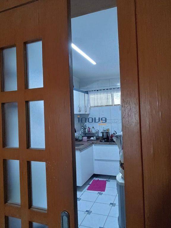 Apartamento à venda com 3 quartos, 120m² - Foto 19