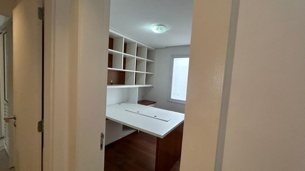 Casa de Condomínio para alugar com 3 quartos, 280m² - Foto 47