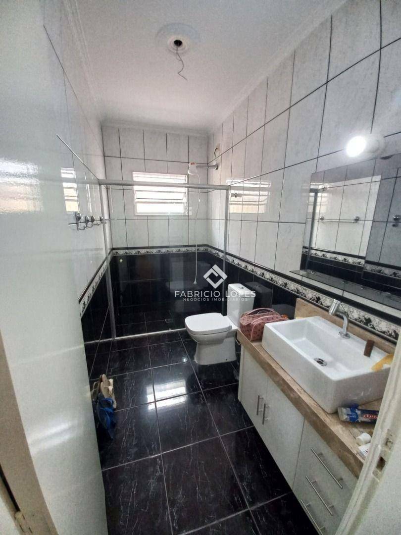 Casa à venda com 3 quartos, 186m² - Foto 17