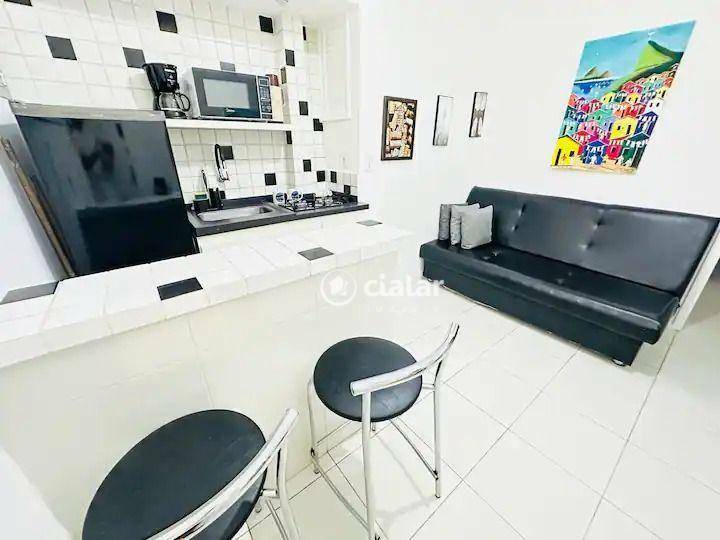 Apartamento à venda com 1 quarto, 24m² - Foto 1