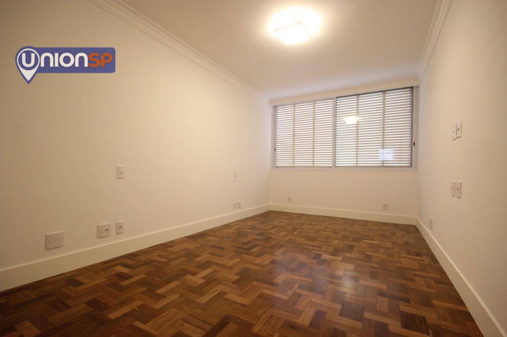 Apartamento à venda com 2 quartos, 210m² - Foto 19