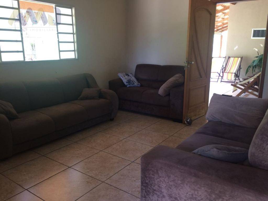 Chácara à venda com 4 quartos, 600m² - Foto 7