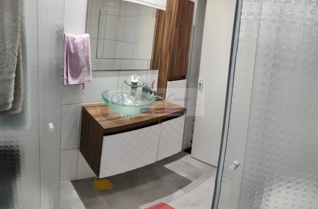 Apartamento à venda com 2 quartos, 70m² - Foto 7