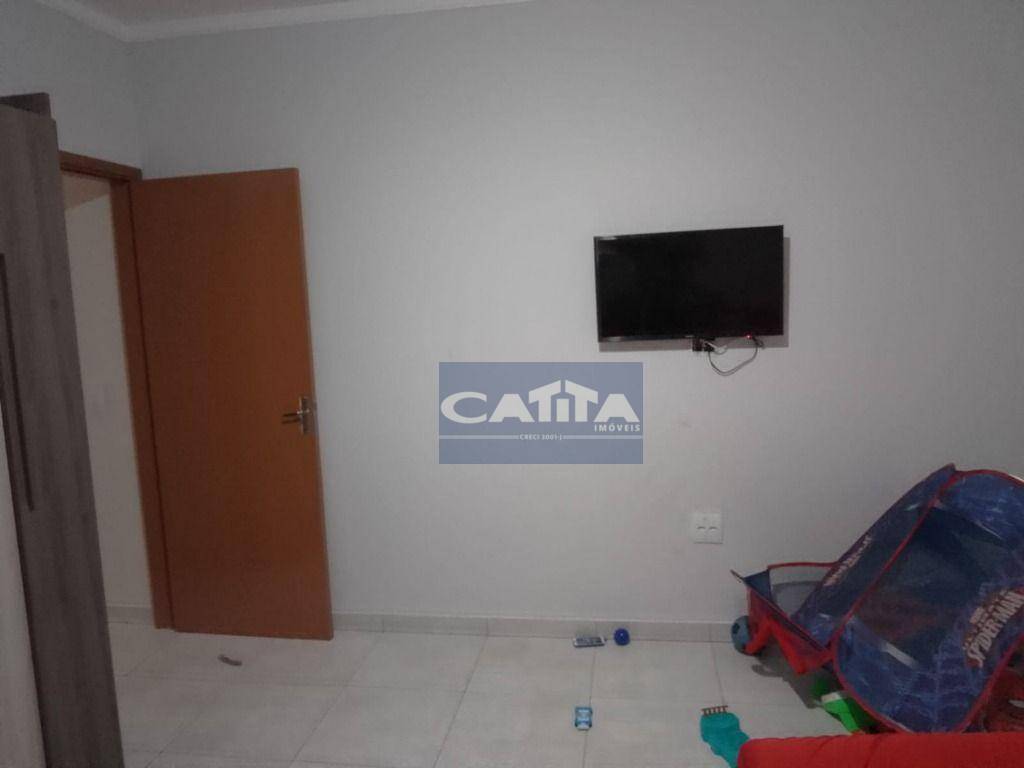 Casa à venda com 2 quartos, 100m² - Foto 3