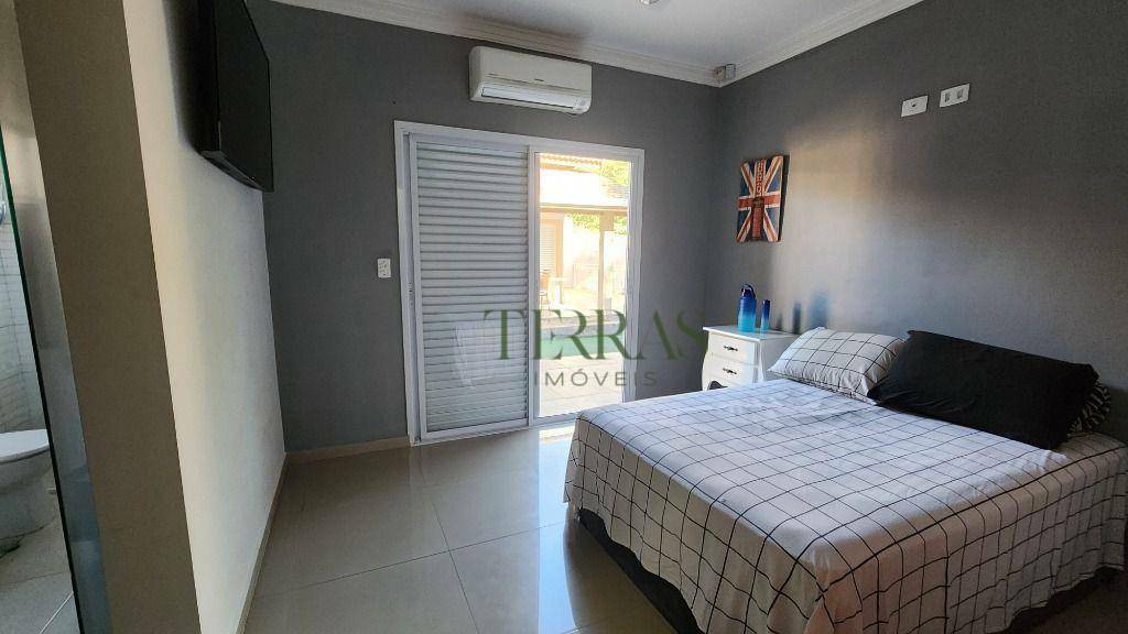 Casa de Condomínio à venda com 3 quartos, 240m² - Foto 25