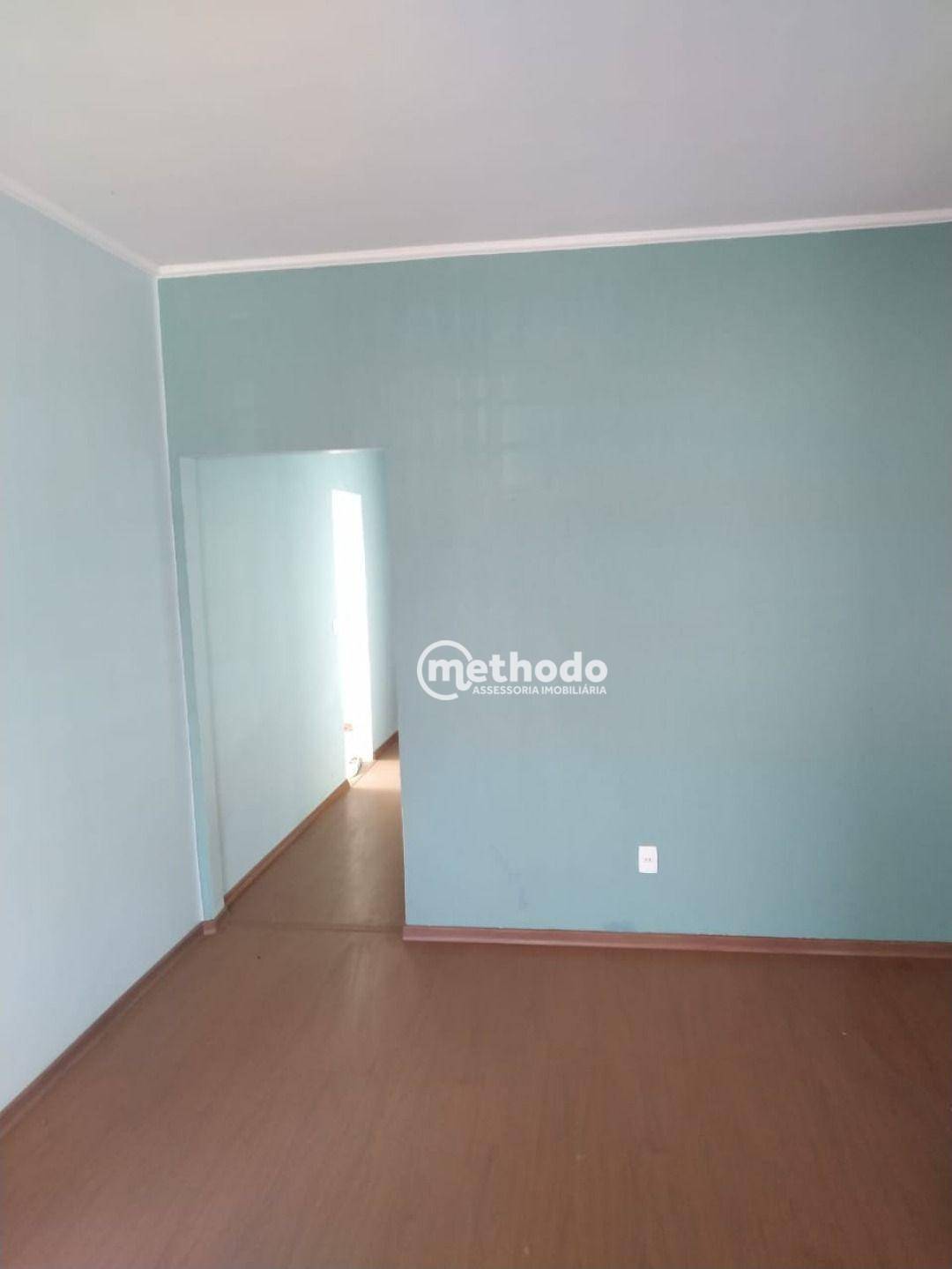 Casa à venda com 5 quartos, 310m² - Foto 3