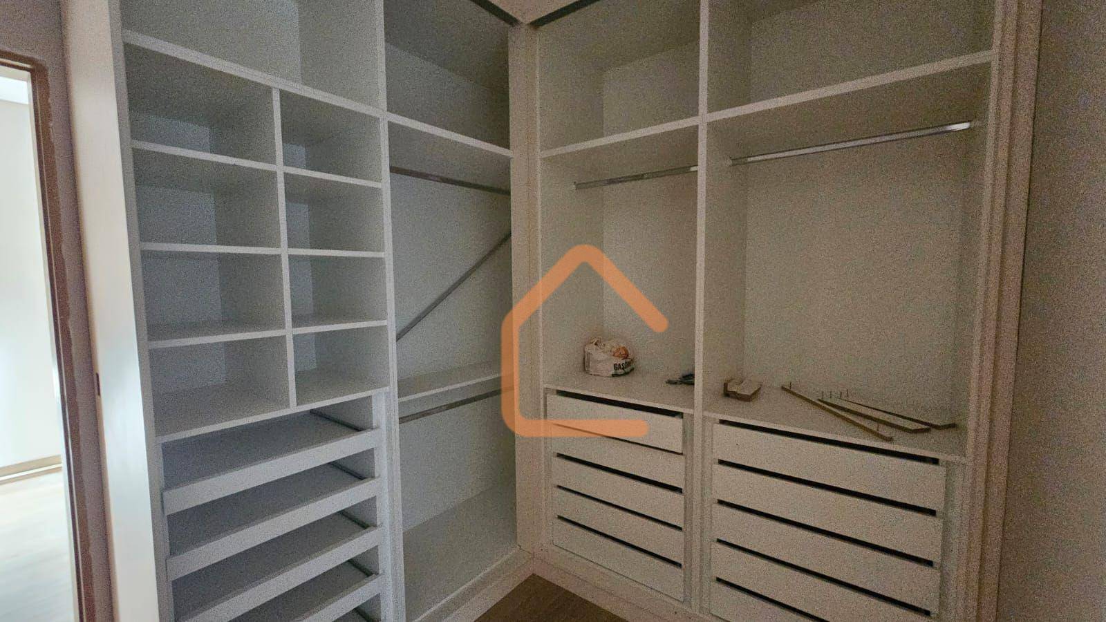 Casa à venda com 3 quartos, 182m² - Foto 11