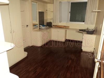 Apartamento para alugar com 3 quartos, 170m² - Foto 7