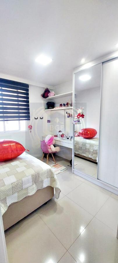 Apartamento à venda com 3 quartos, 70m² - Foto 3