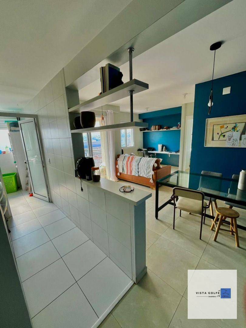 Apartamento à venda com 1 quarto, 50m² - Foto 18