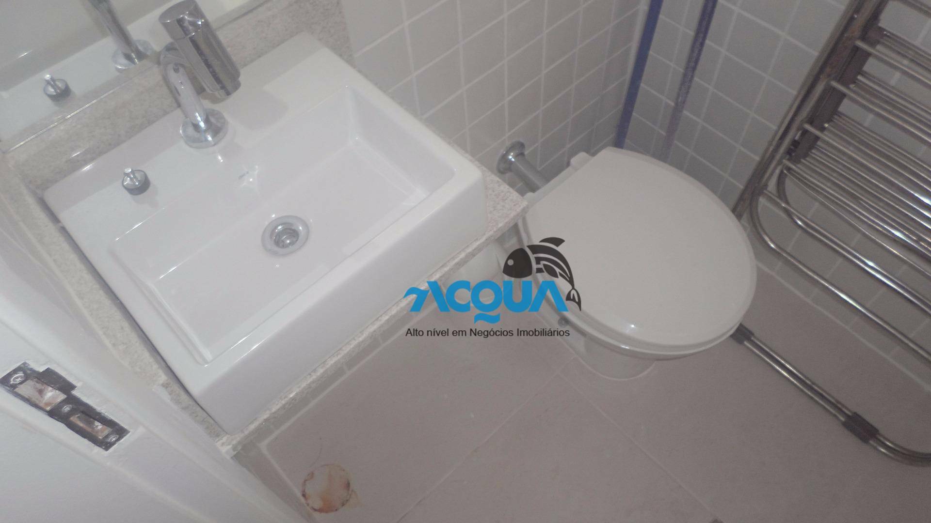 Apartamento à venda com 2 quartos, 70m² - Foto 12