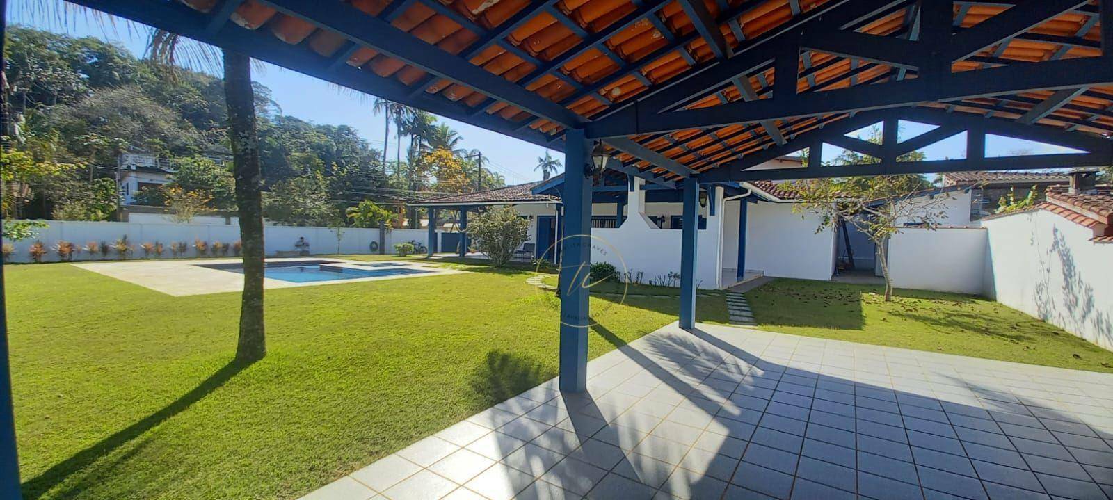 Casa de Condomínio à venda com 4 quartos, 327m² - Foto 2