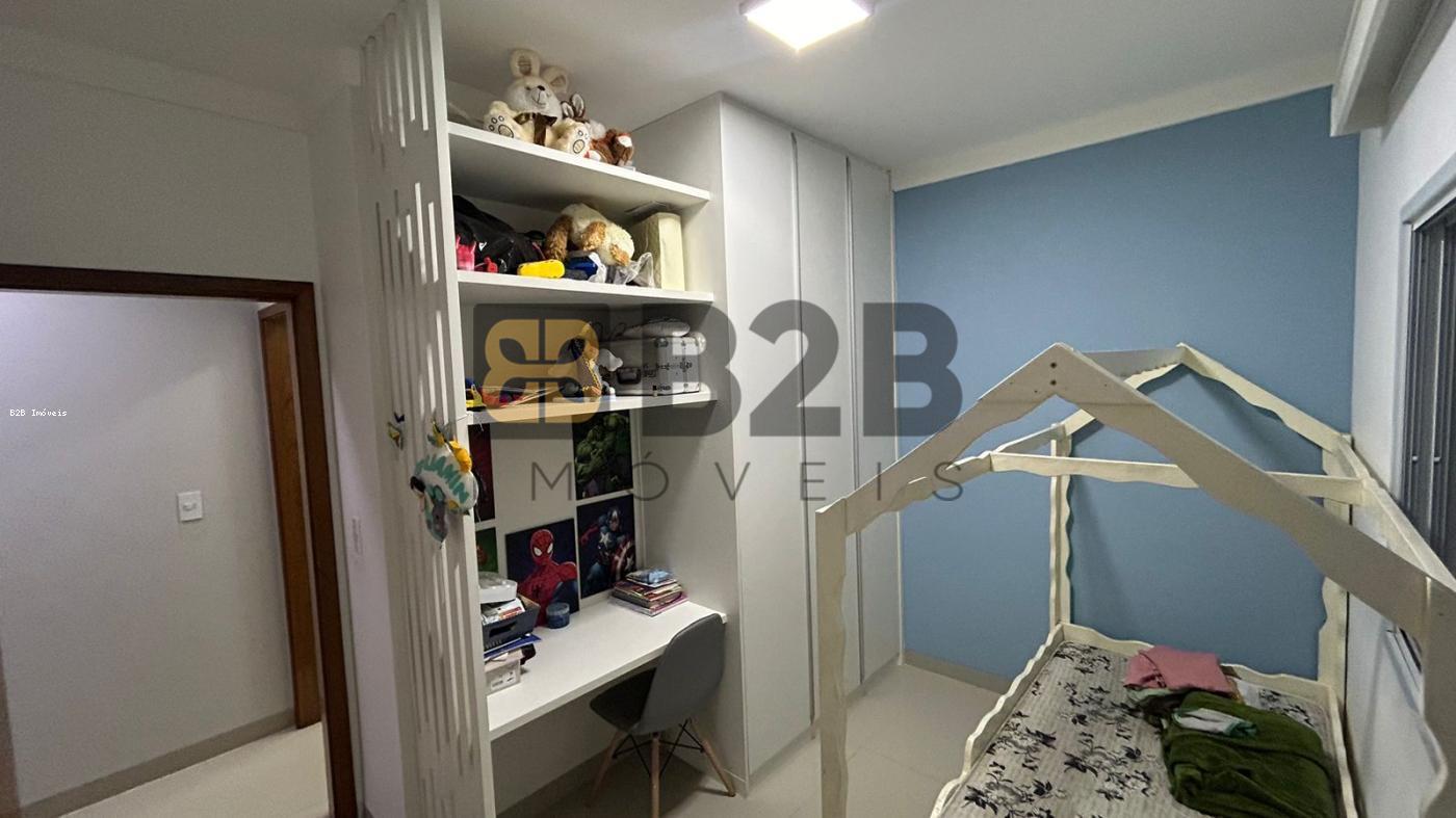 Casa à venda com 3 quartos, 170m² - Foto 14