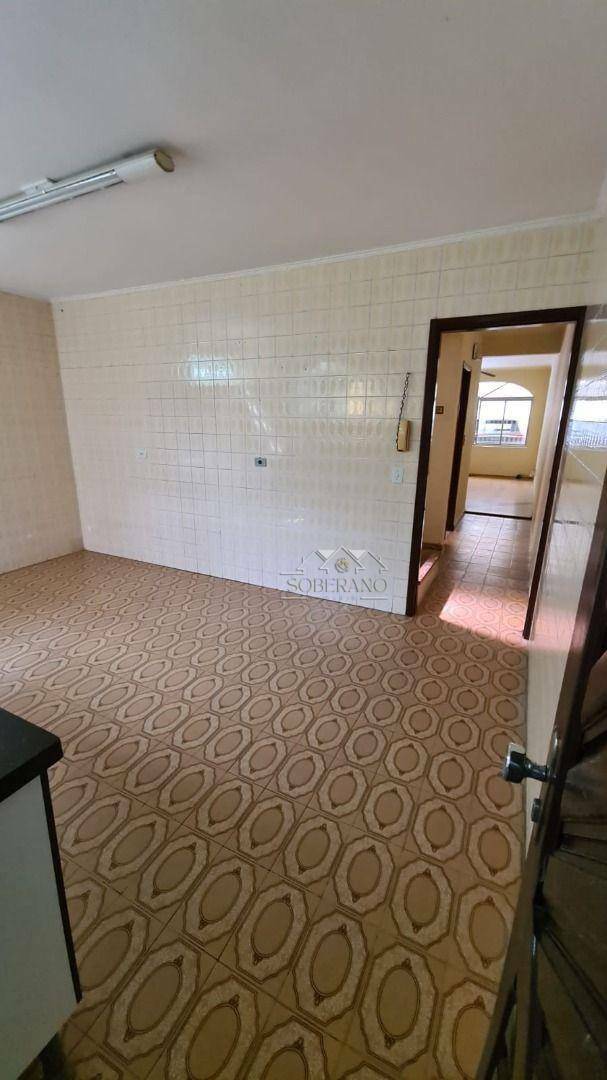 Sobrado à venda com 3 quartos, 196m² - Foto 9