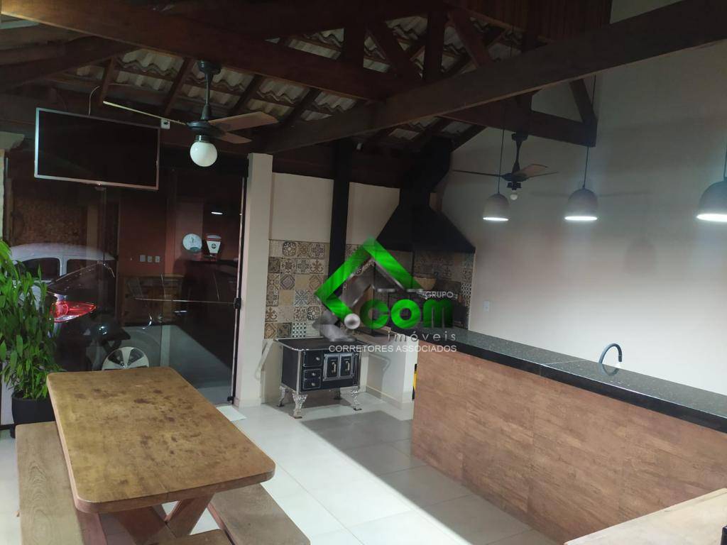 Casa à venda com 4 quartos, 280m² - Foto 20