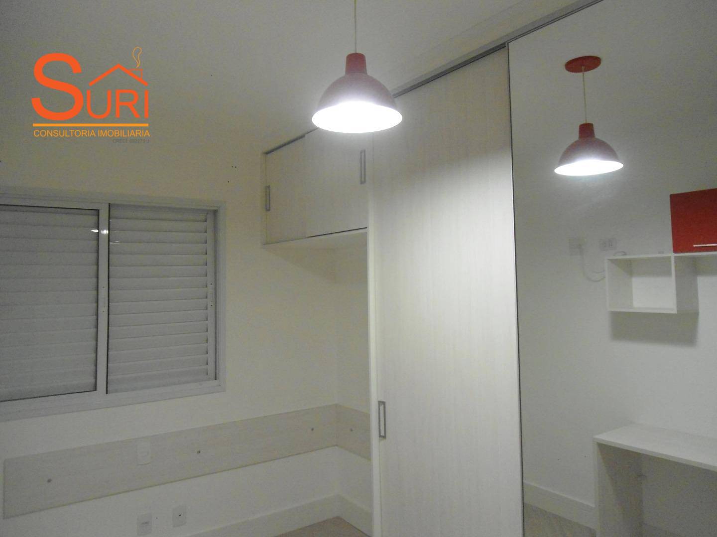 Apartamento à venda com 2 quartos, 67m² - Foto 2