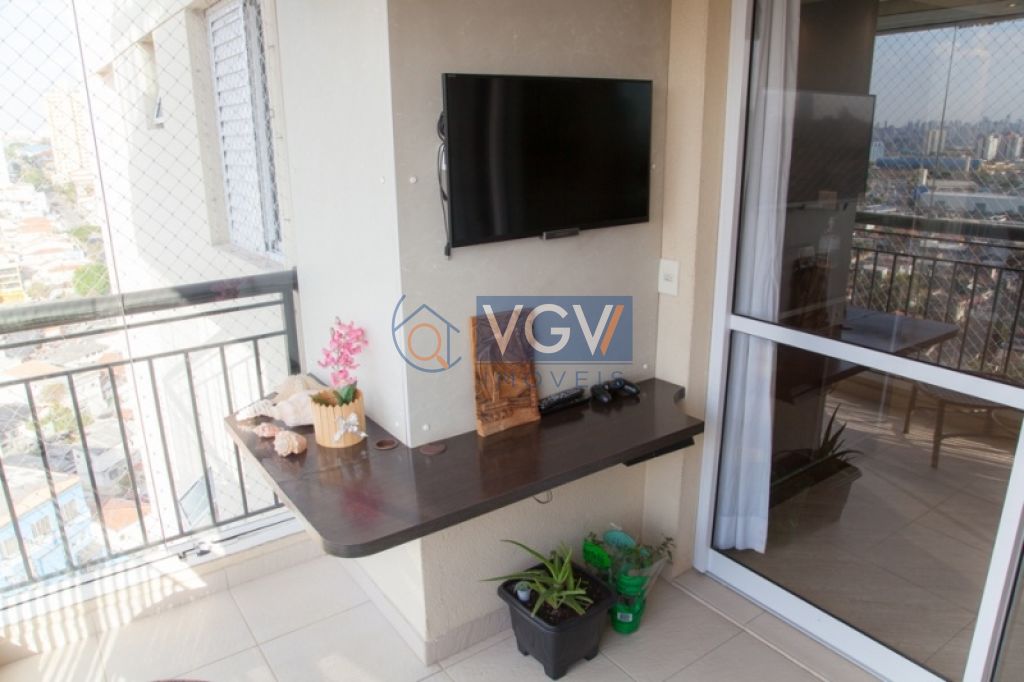 Apartamento à venda com 2 quartos, 67m² - Foto 2