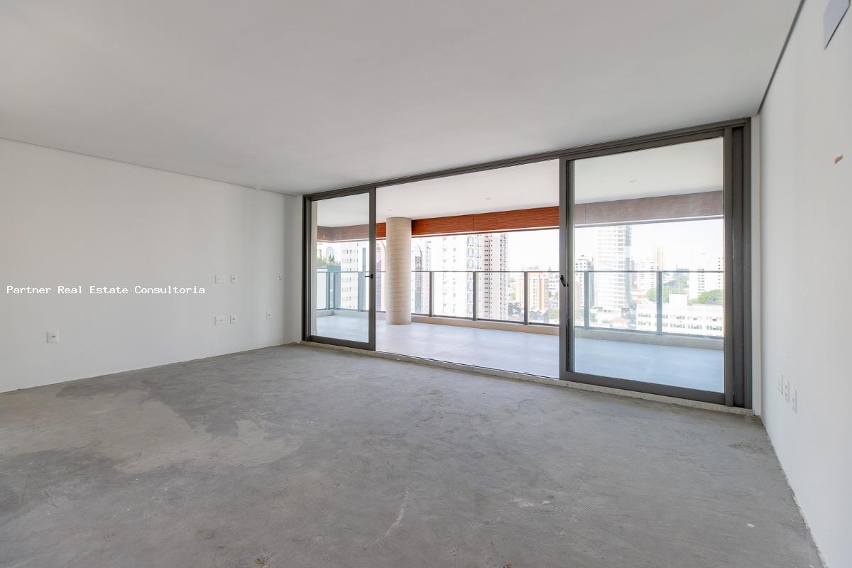 Apartamento à venda com 4 quartos, 232m² - Foto 22