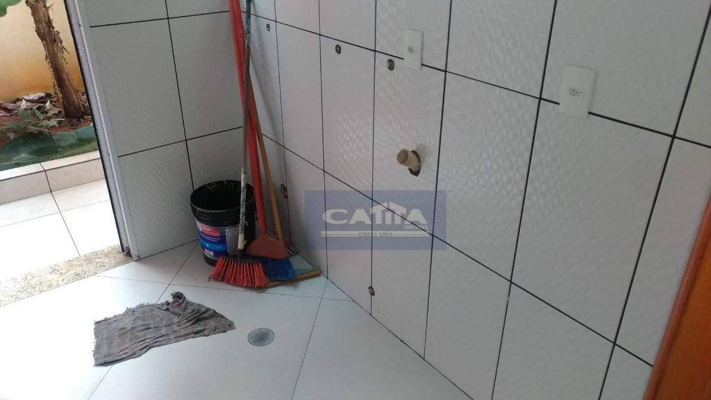 Sobrado à venda com 3 quartos, 228m² - Foto 20