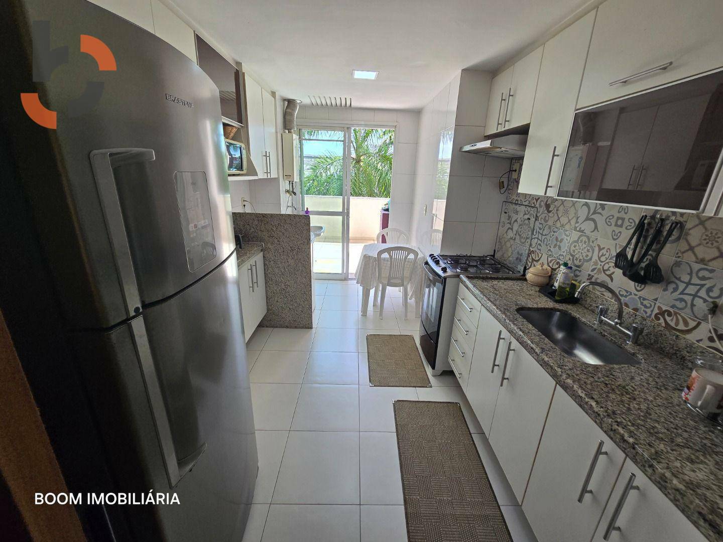 Apartamento à venda com 3 quartos, 105m² - Foto 13