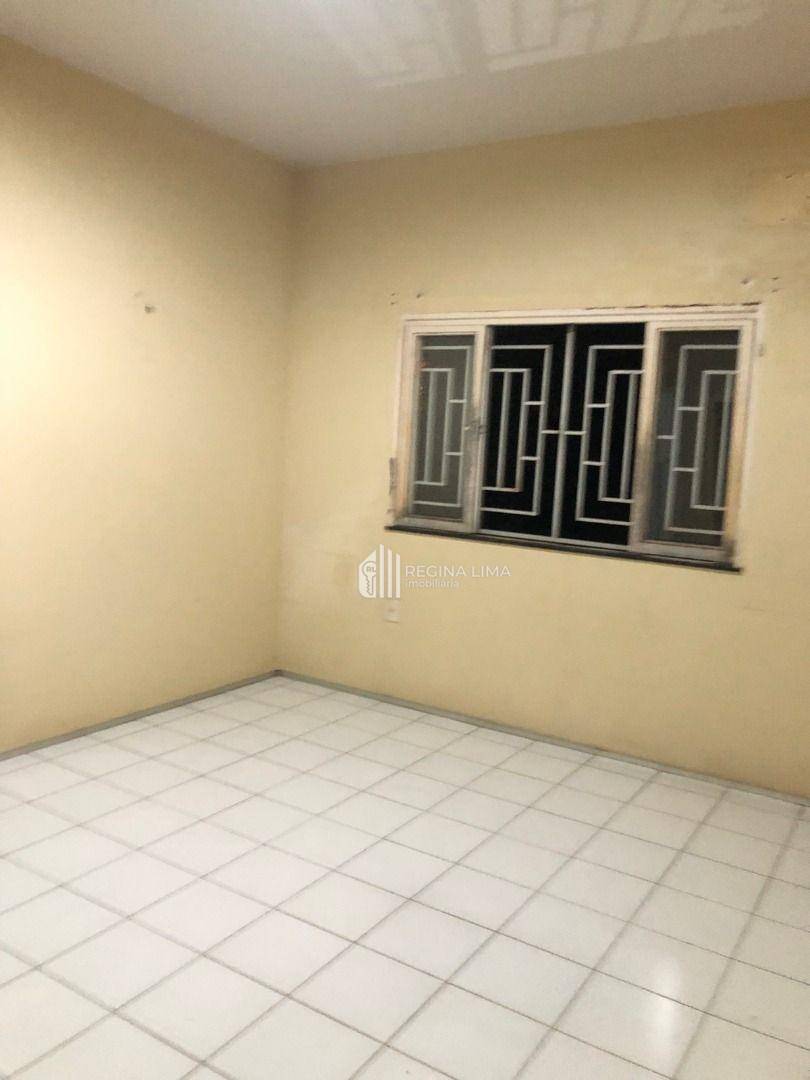 Casa de Condomínio à venda com 3 quartos, 200m² - Foto 15