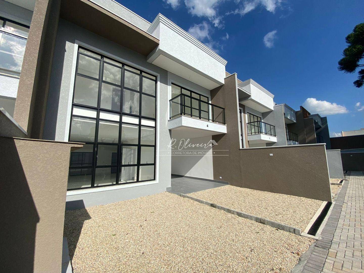 Sobrado à venda com 3 quartos, 207m² - Foto 1