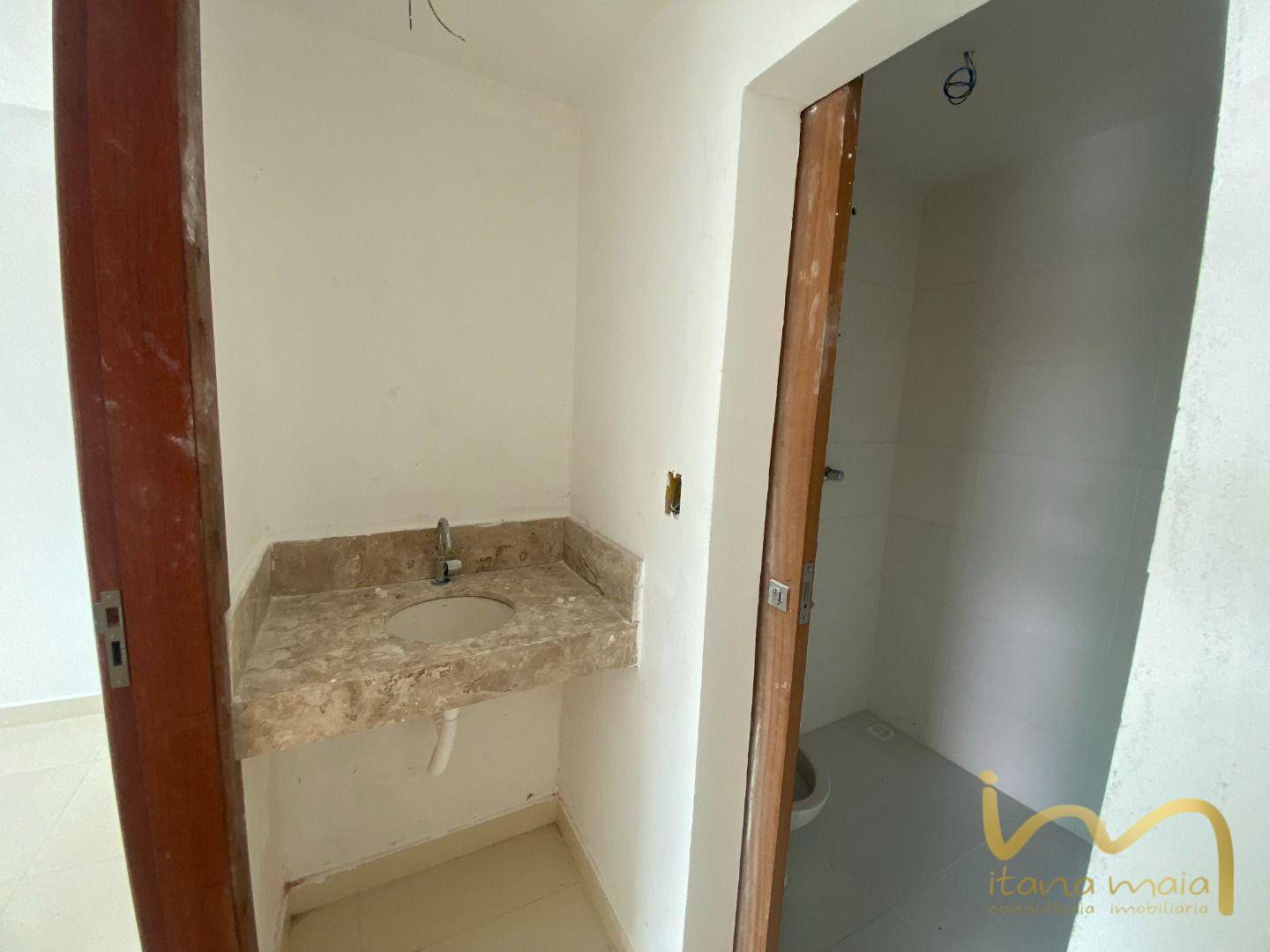 Apartamento à venda com 2 quartos, 75m² - Foto 7