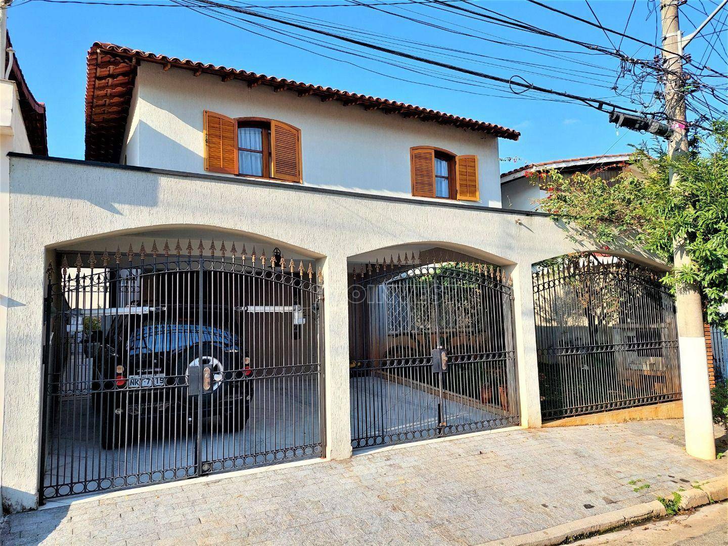 Casa, 3 quartos, 258 m² - Foto 1