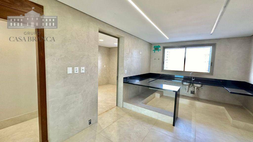 Apartamento à venda com 4 quartos, 336m² - Foto 5