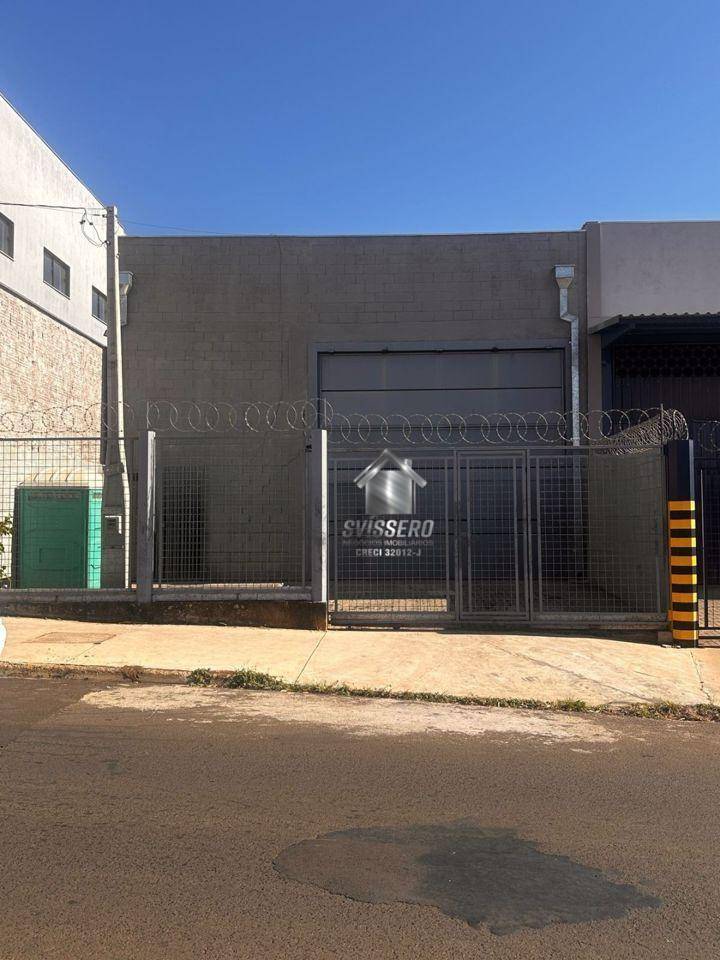 Depósito-Galpão, 386 m² - Foto 1