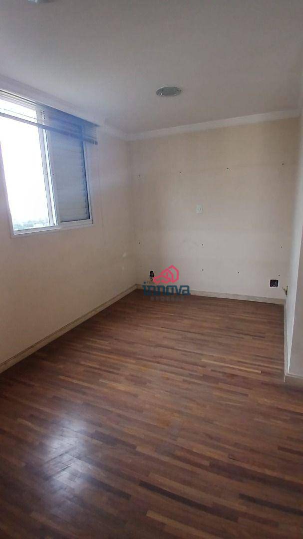 Apartamento à venda com 3 quartos, 182m² - Foto 18