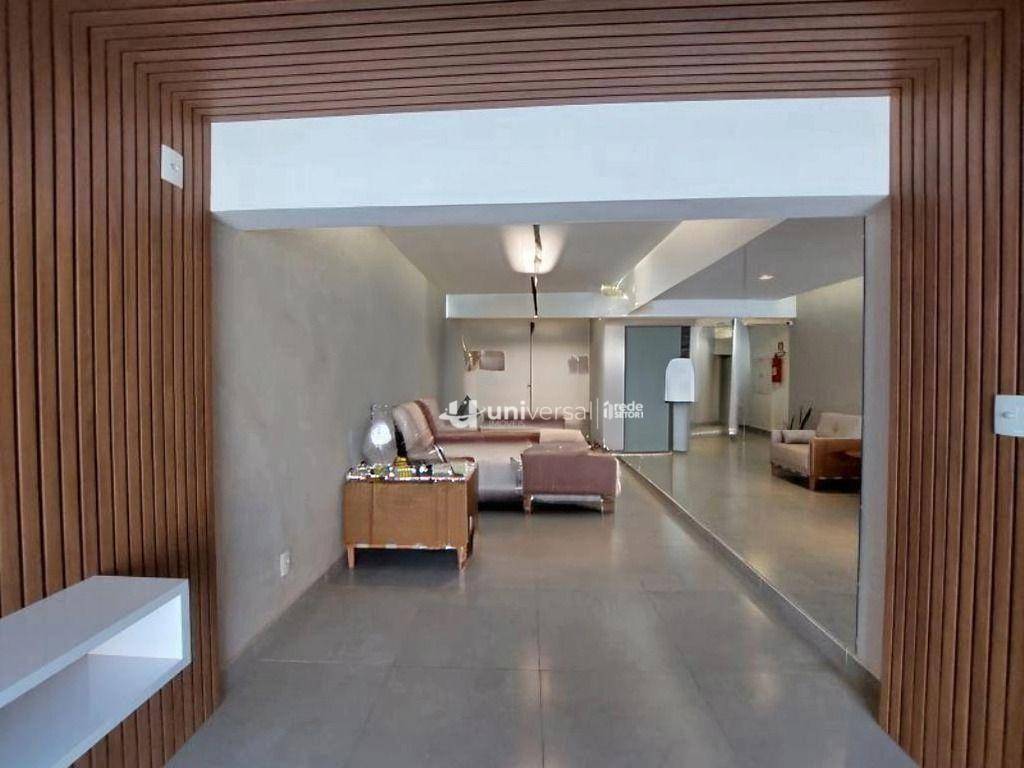 Apartamento à venda com 3 quartos, 149m² - Foto 2