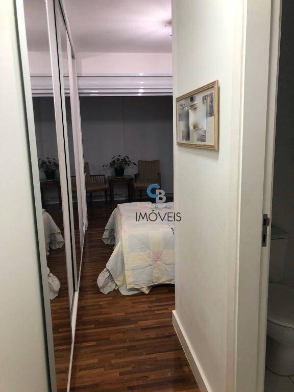 Apartamento à venda com 3 quartos, 127m² - Foto 13