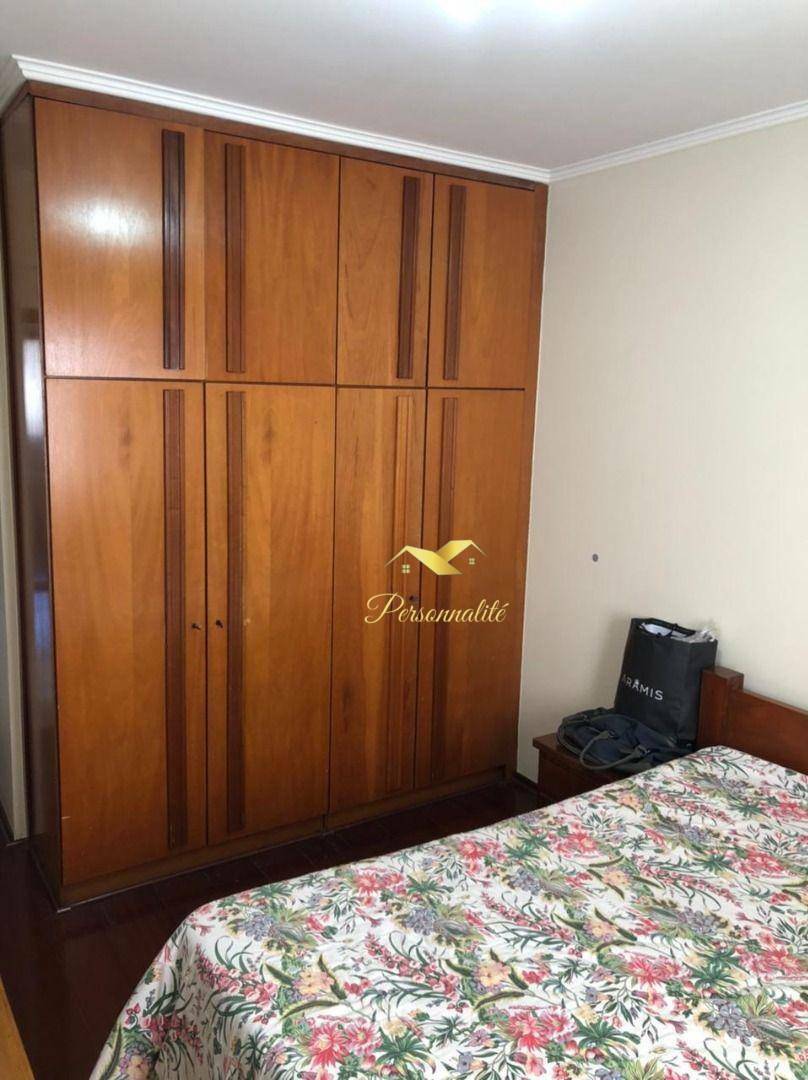 Apartamento à venda com 4 quartos, 198m² - Foto 14