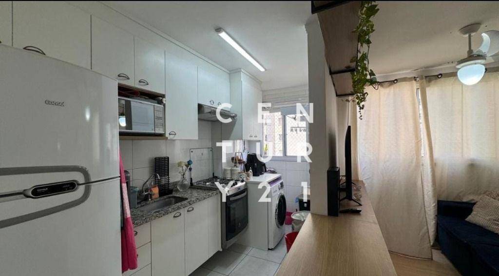 Apartamento à venda com 2 quartos, 44m² - Foto 9