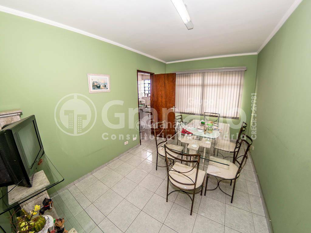 Casa à venda com 2 quartos, 300m² - Foto 9