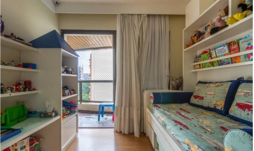 Apartamento à venda com 3 quartos, 154m² - Foto 7