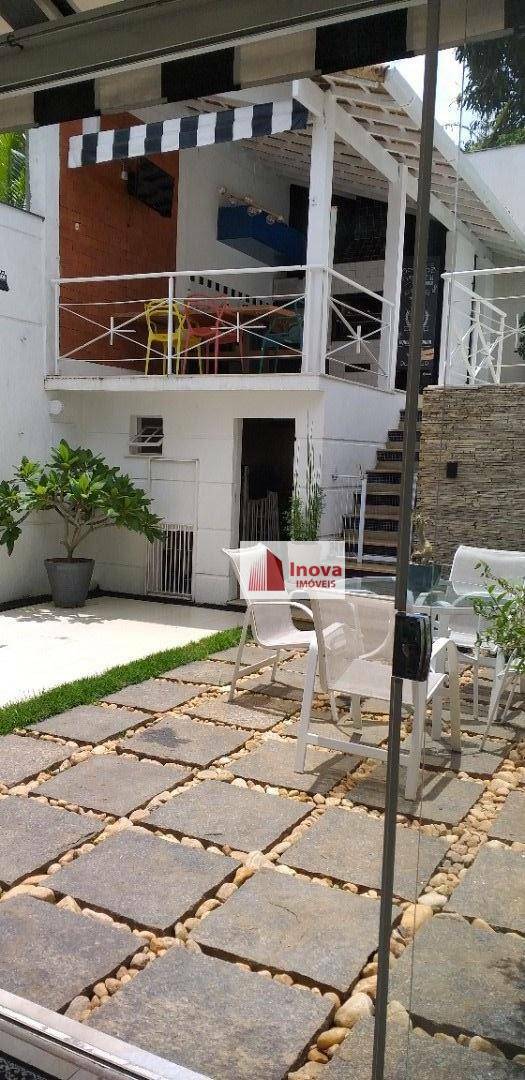 Casa de Condomínio à venda com 4 quartos, 320m² - Foto 22