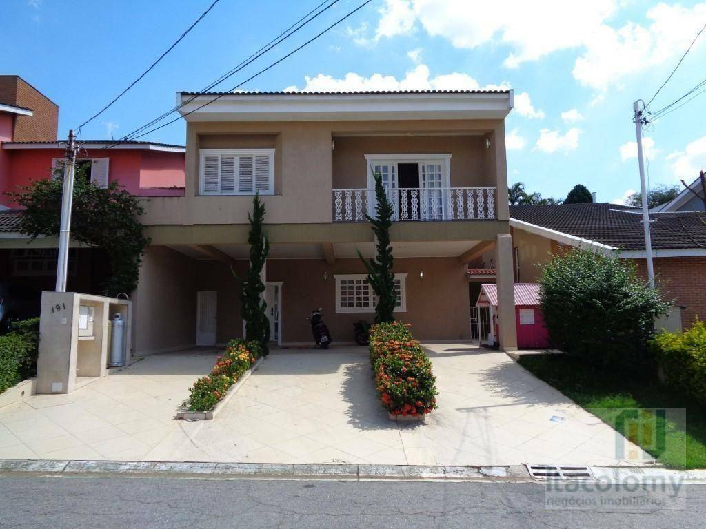 Casa de Condomínio para alugar com 4 quartos, 350m² - Foto 21