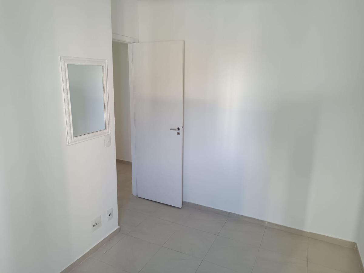 Apartamento à venda com 2 quartos, 43m² - Foto 11